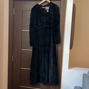 Lela Rose Devore Plaid Velvet Maxi-Dress NWT size 6 Black
